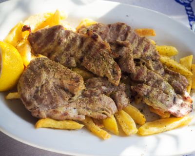 Μενού Καταπληκτικών Κρεατικών στο Island Basket Αρτέμιδα (Λούτσα)